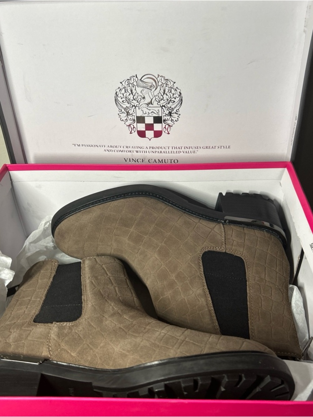 Size 8 Wide - Vince Camuto - Kelivena Suede Chelsea Boots - Sable brown - Croco